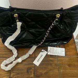 XDYYDS black puffer bag new with tags